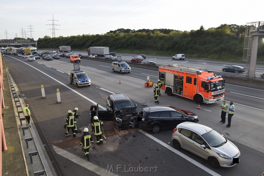 VU mehrere PKW A 3 Rich Oberhausen Hoehe AK Koeln Ost P045.JPG - Miklos Laubert